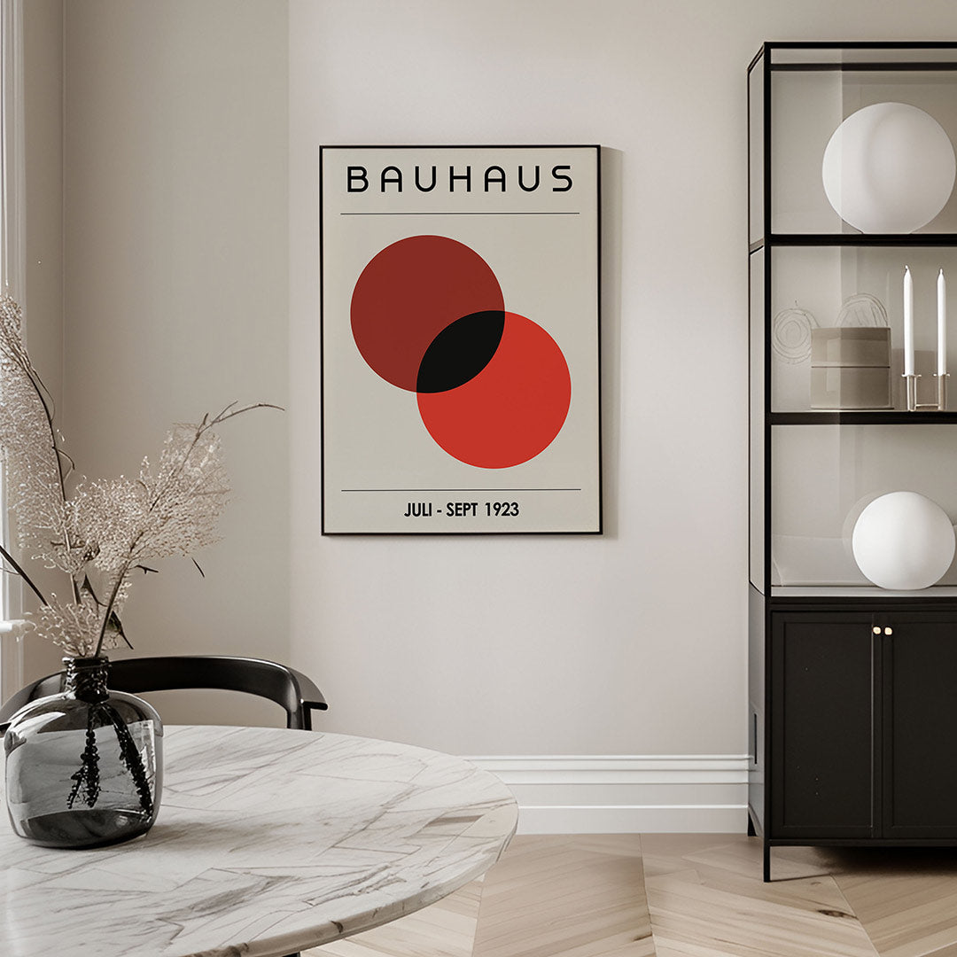 Cirkelvormen en lijnen – geometrische Bauhaus poster in staand formaat