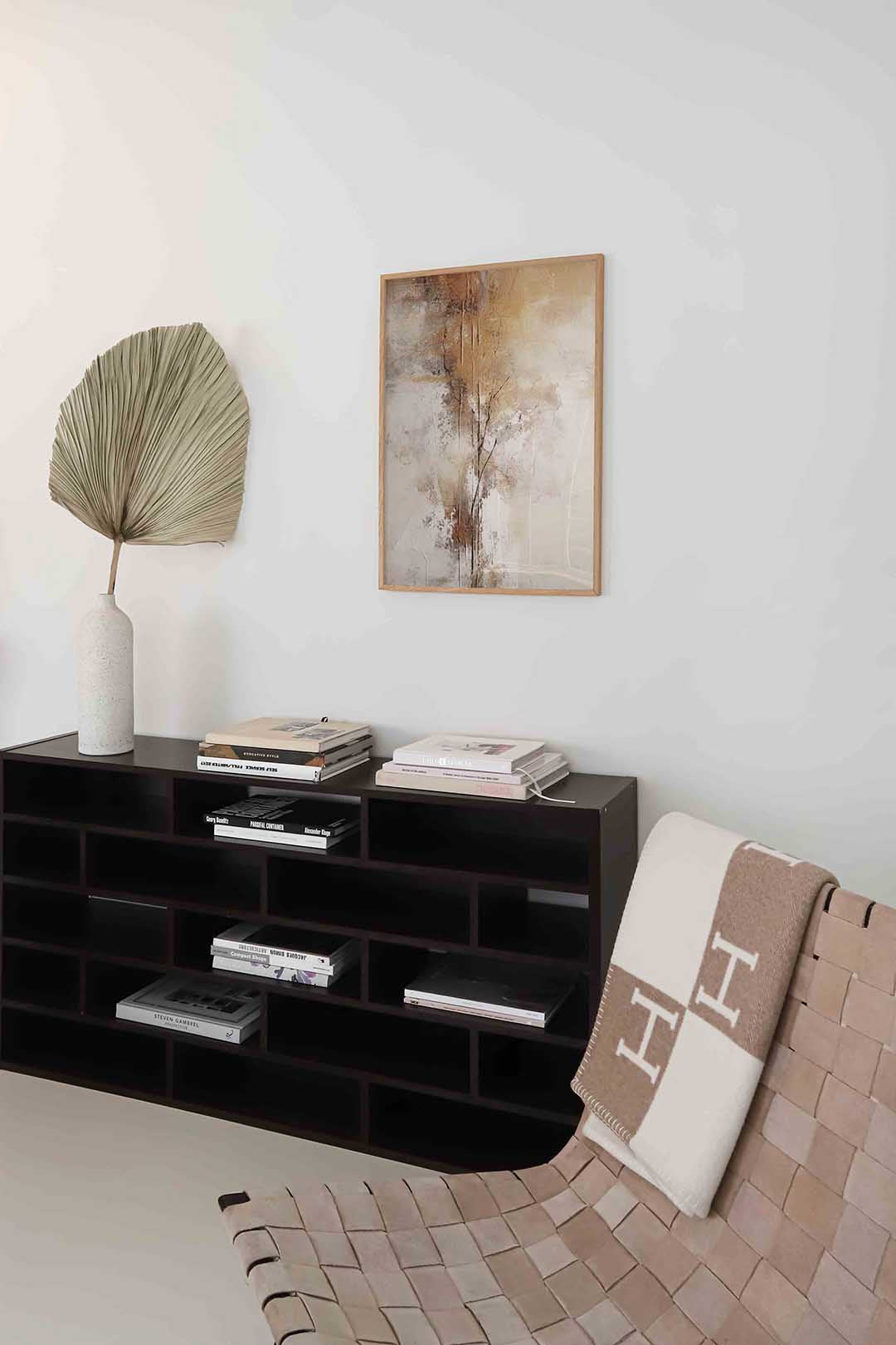 Abstracte beige textuur – staande zachte abstracte wanddecoratie van WallArtistic