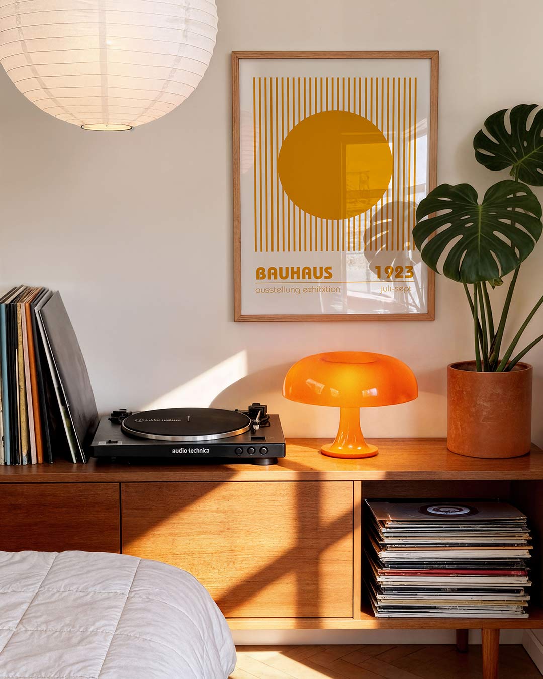 Cirkel en lijnen – geometrische Bauhaus poster in staand formaat