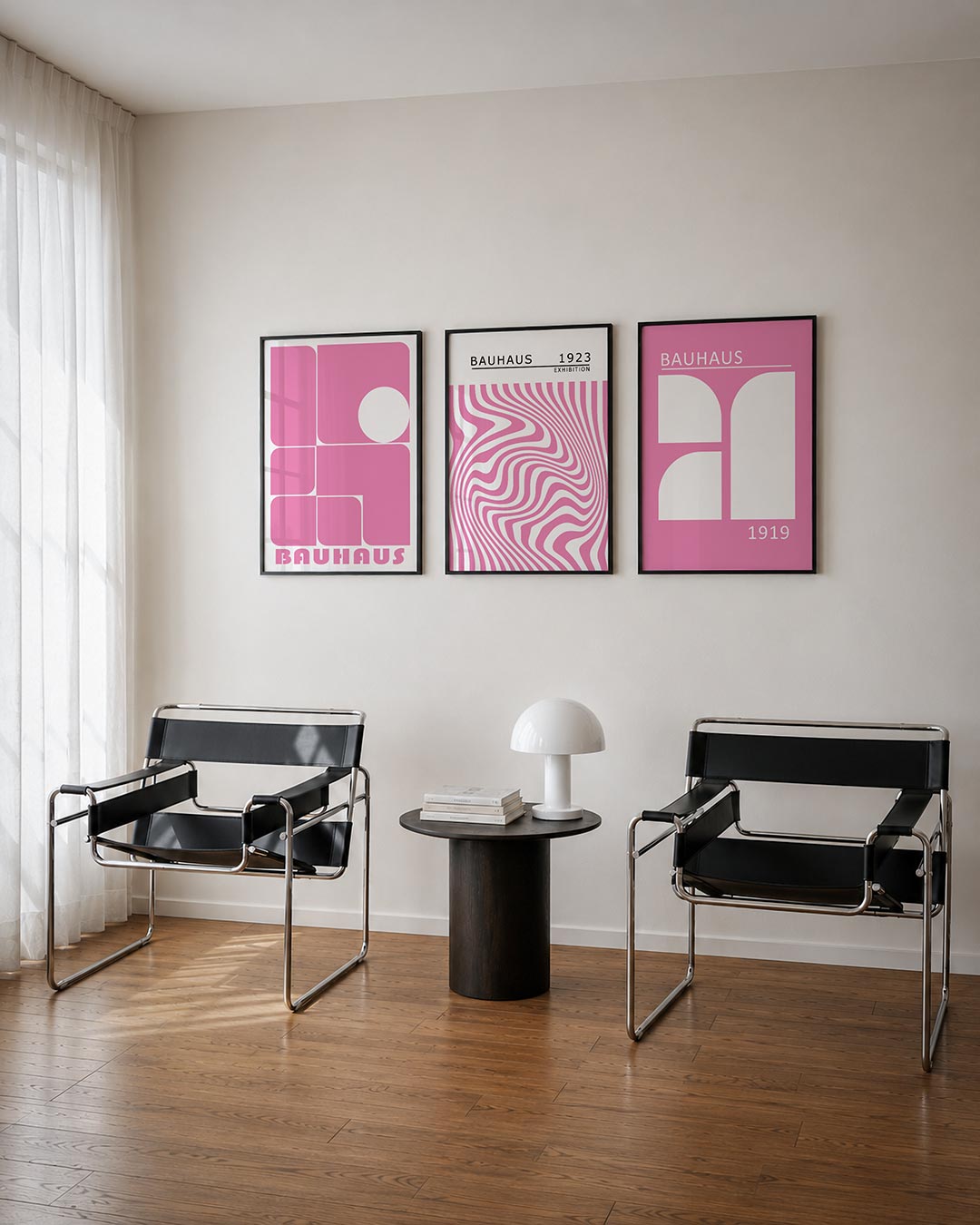 Vormen en vlakken posterset – derde productweergave – deze posterset in drie delen toont een speelse ordening van roze