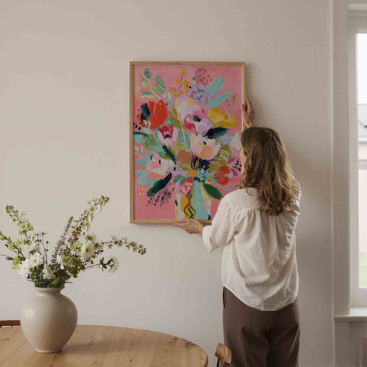 Bloemen op roze achtergrond – botanische wandkunst als portret poster