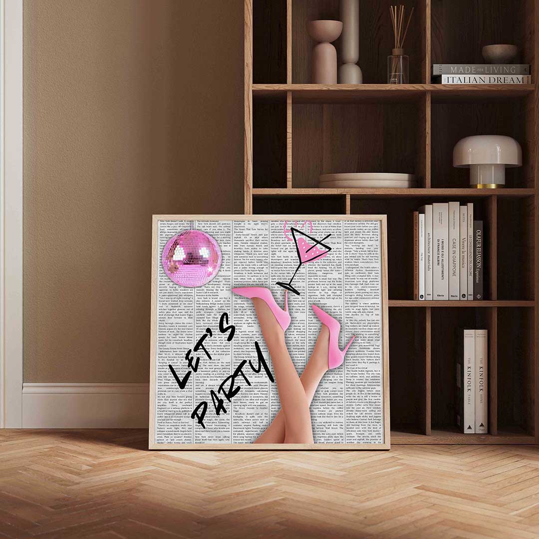Feestelijke roze hakken – kleurrijke Pop Art poster in vierkant formaat