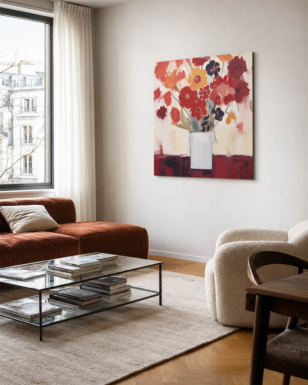 Compositie kunstwerk – vierkante wanddecoratie – dit werk toont een boeket bloemen in een vaas. De warme kleuren en vloeiende