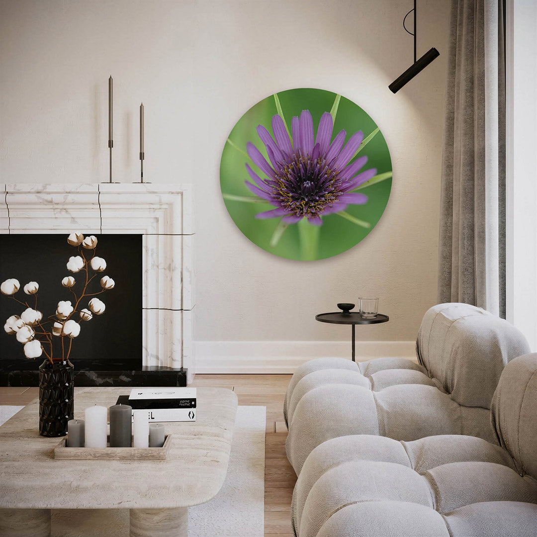 Paarse bloem – ronde fotografie wanddecoratie van WallArtistic