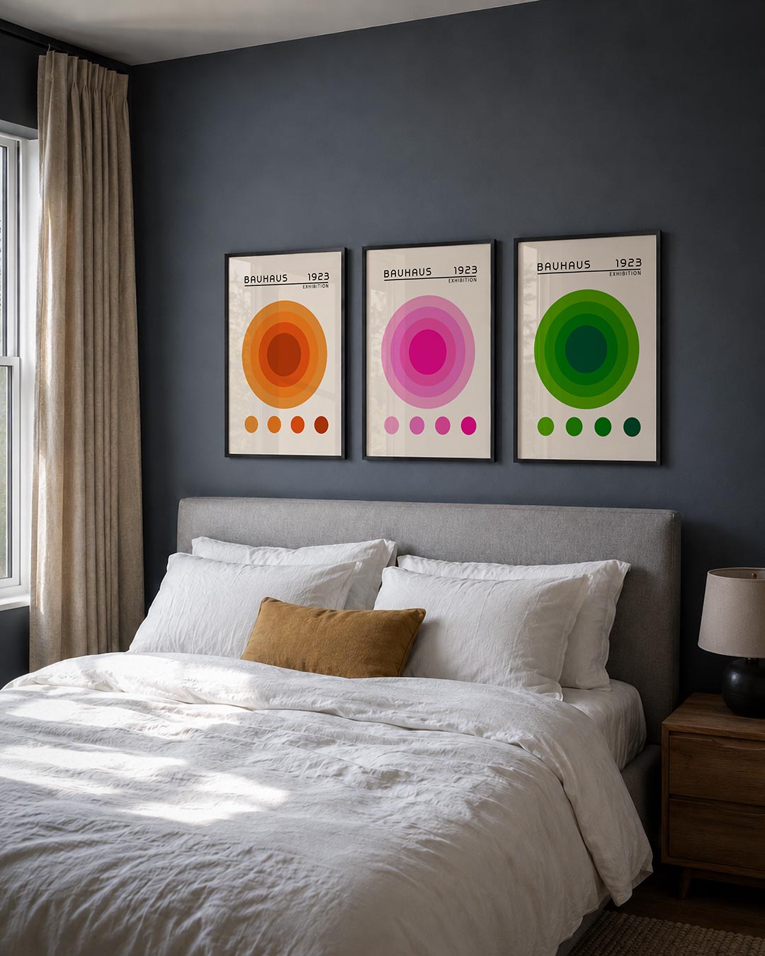 Cirkelritme oranje posterset – derde productweergave – deze posterset in drie delen toont een grote oranje cirkel met