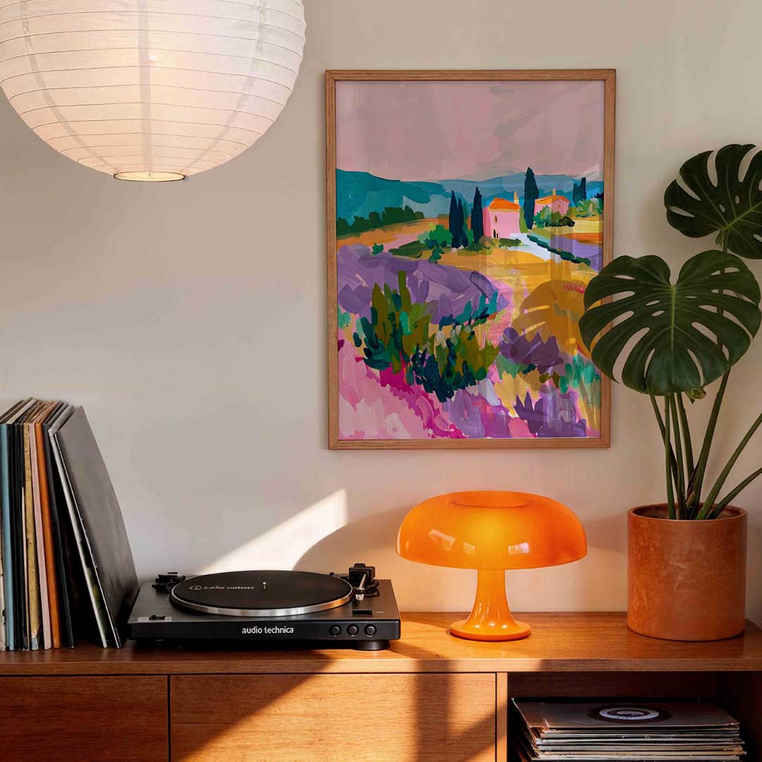 Landschap met lavendel – staande kleurrijke wanddecoratie van WallArtistic