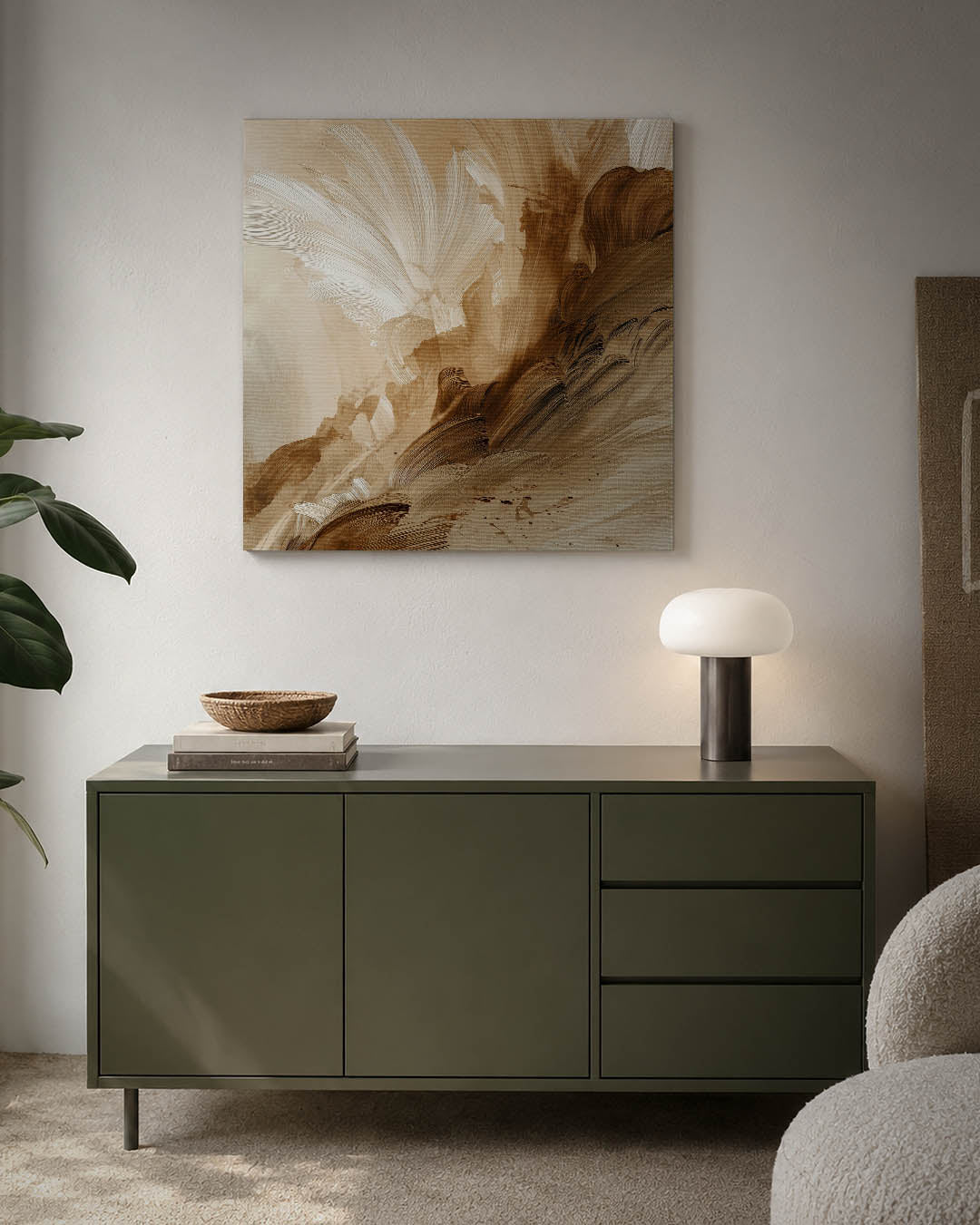 Organische borstelslag kunstwerk – detailweergave – dit kunstwerk toont vloeiende lijnen en zachte overgangen in beige en