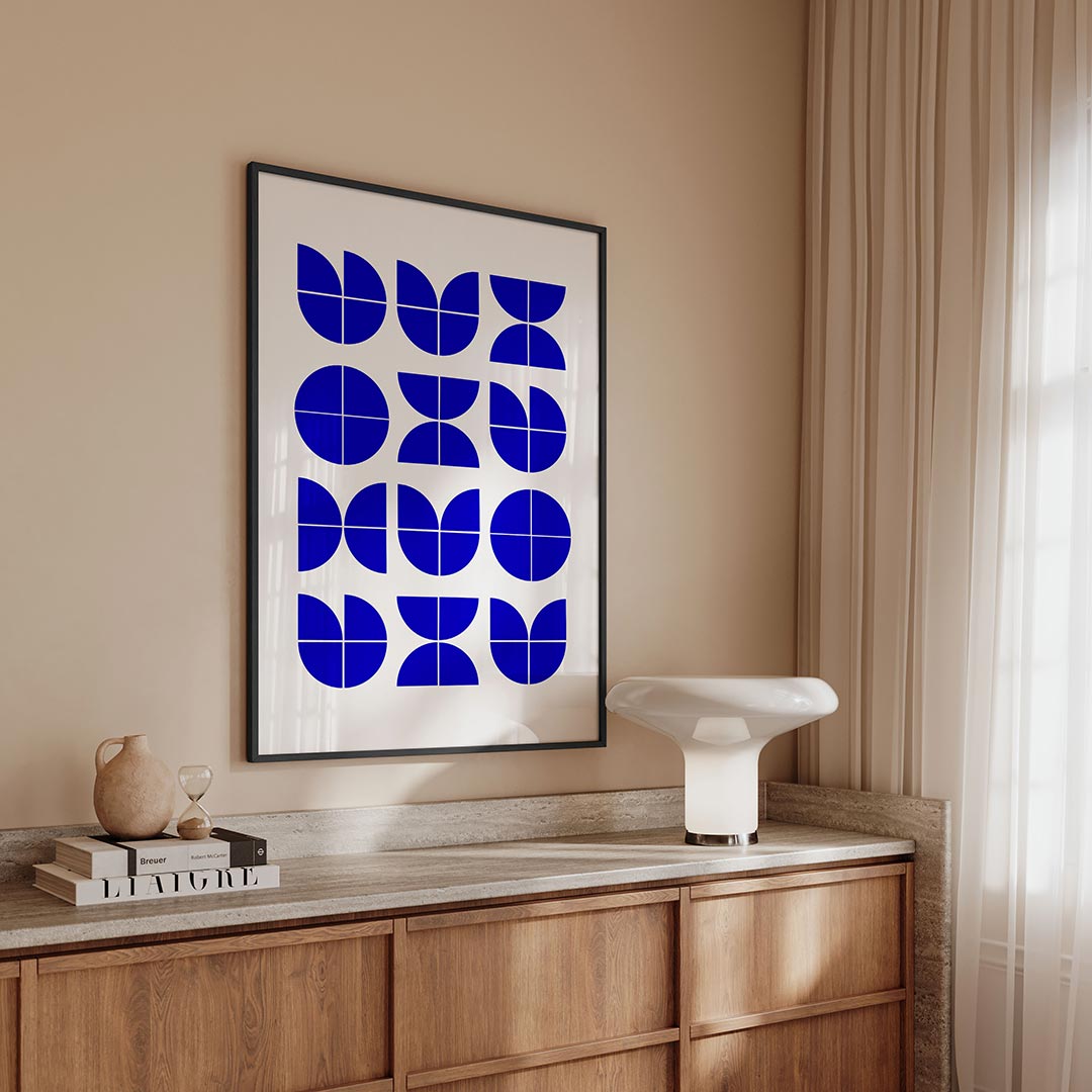 Vormritme blauw – geometrische Bauhaus poster in staand formaat