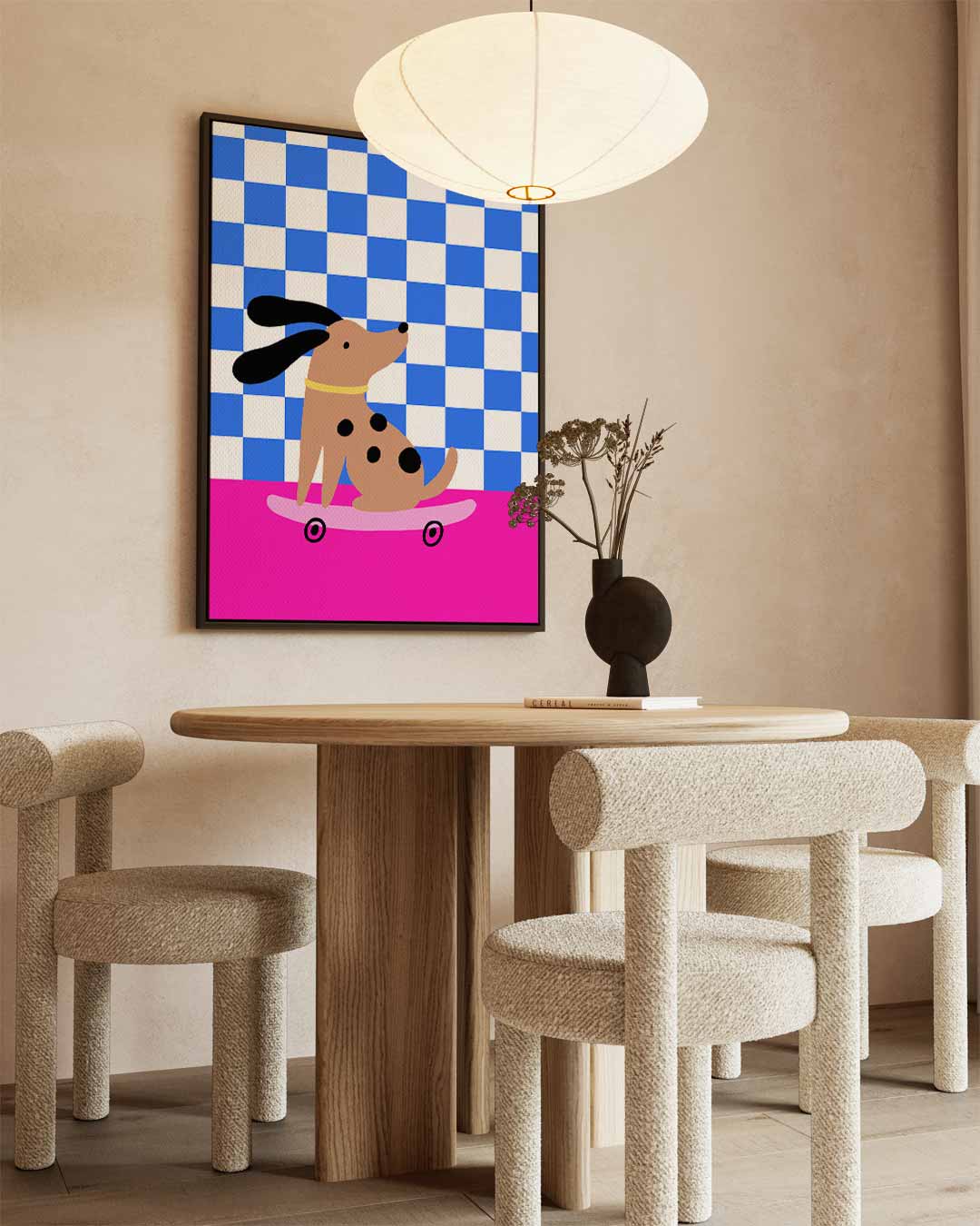 Skaterhondje in Stijl – staand kunstwerk voor modern interieur