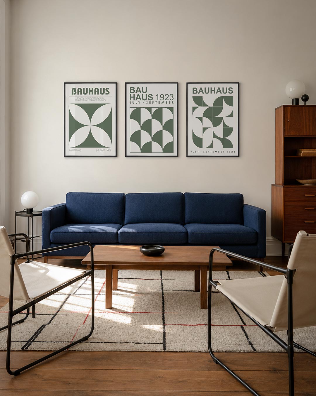 Vorm en balans posterset – derde productweergave – deze posterset in drie delen toont een harmonieus spel van symmetrische