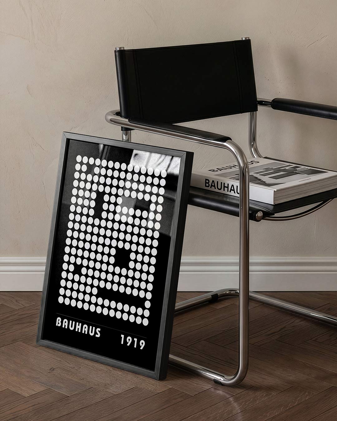 Cirkelpatroon en tekst – staande Bauhaus poster voor aan de muur