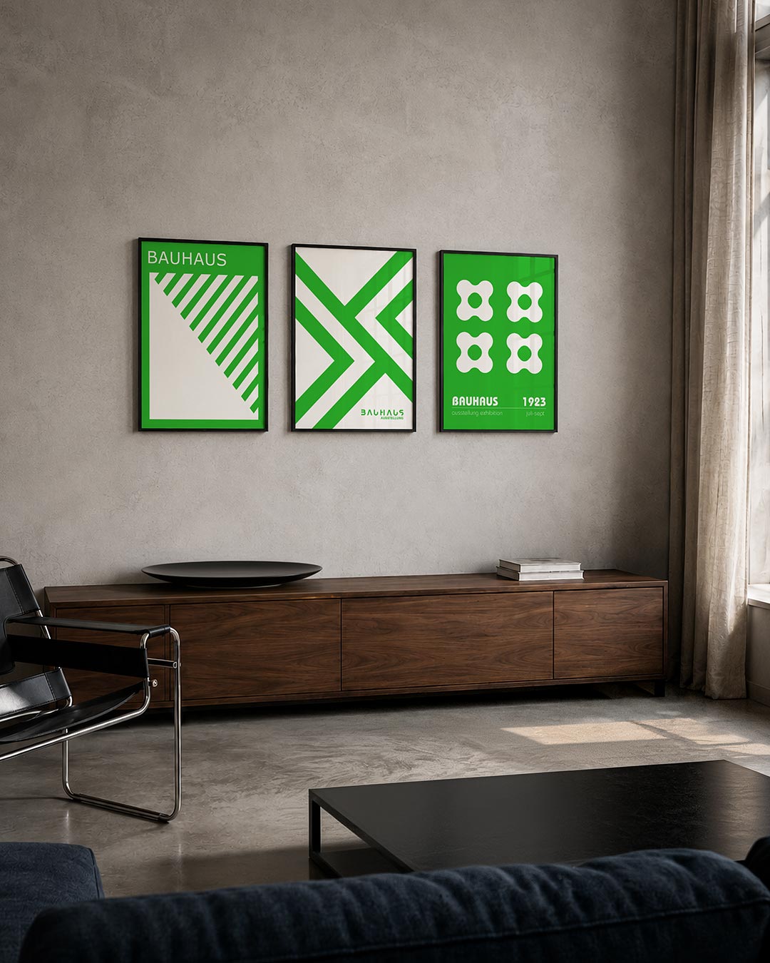 Groene lijnendans driedelige posterset – deze posterset in drie delen speelt met diagonale lijnen en een levendige groene