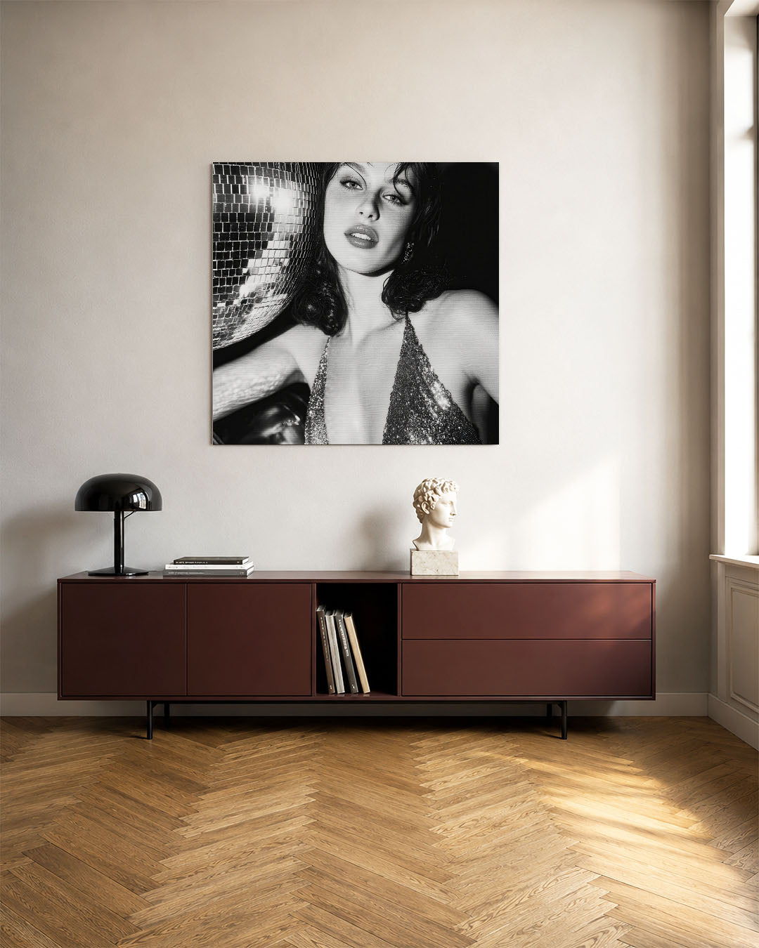 Abstract kunstwerk – tweede productweergave – een abstract kunstwerk met donkere tinten en een rustige visuele opbouw.
