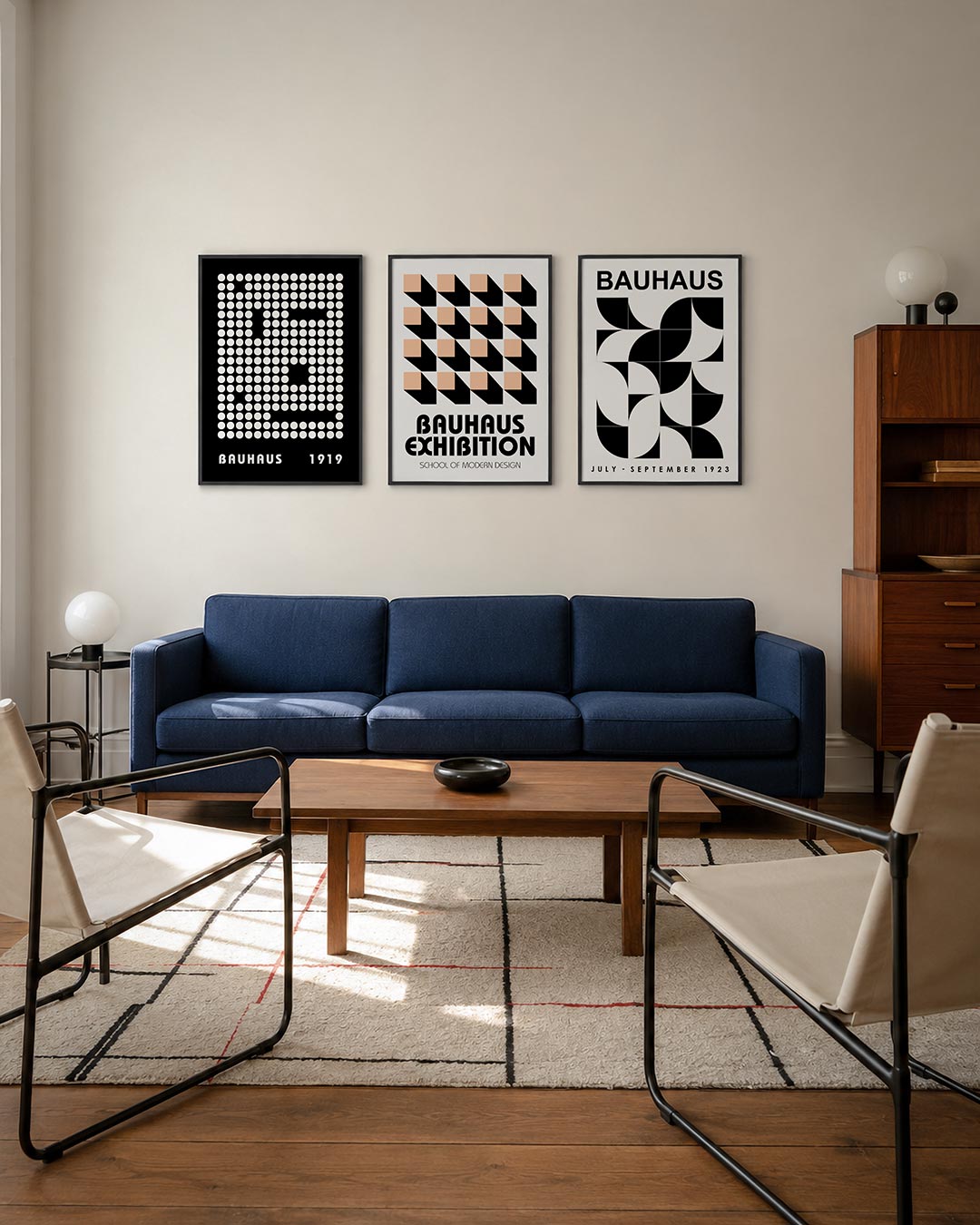 Cirkelpatroon en contrast driedelige posterset – een zwart-wit compositie met een raster van witte cirkels op een zwarte