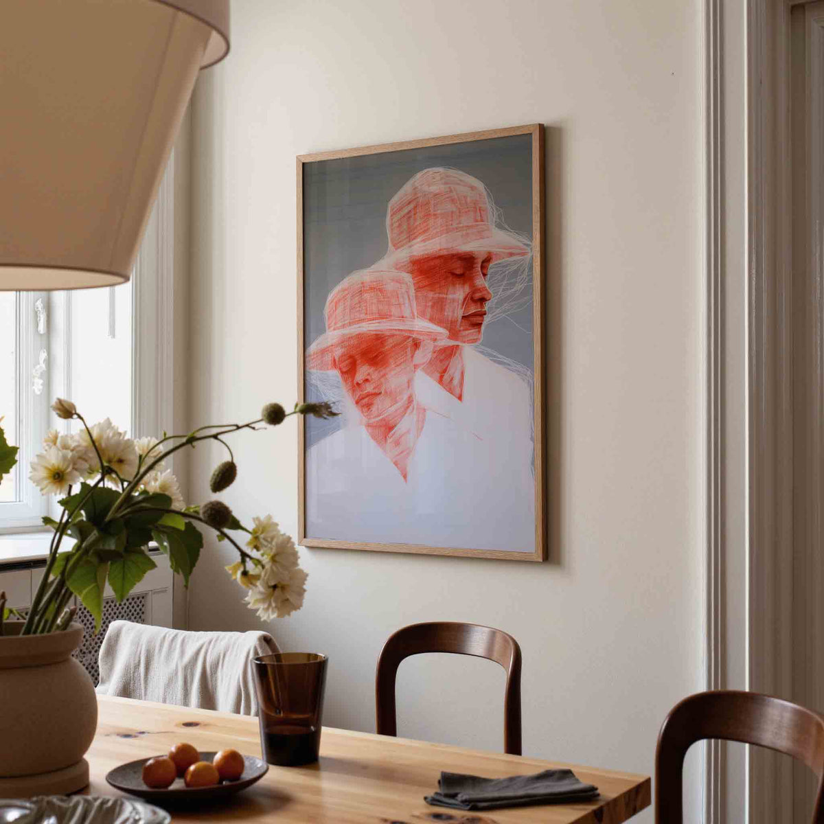 Twee figuren met hoeden – kunst en design poster in portret formaat