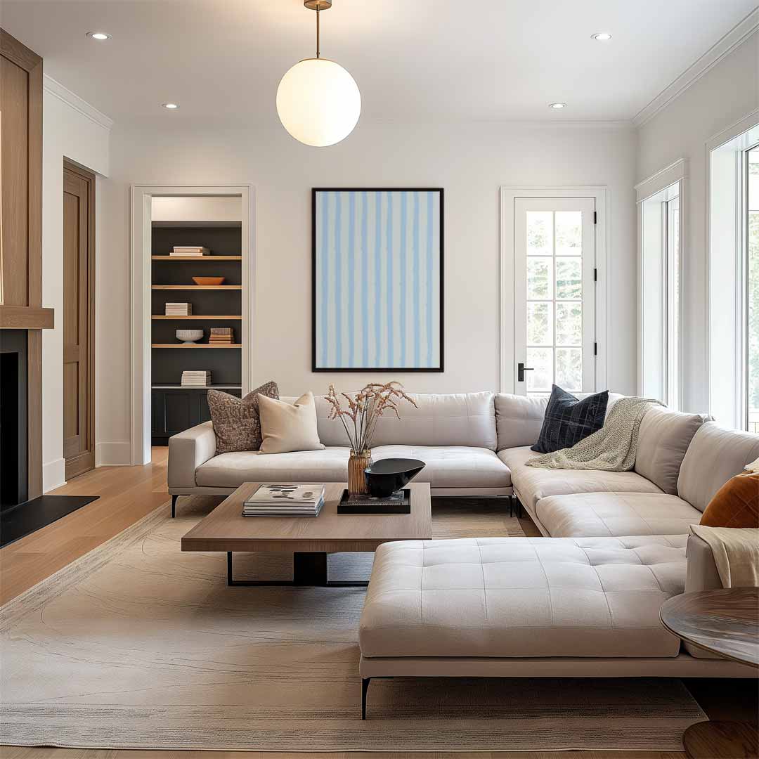 Zachtblauwe Strepen Kunstprint – staand kunstwerk voor modern interieur