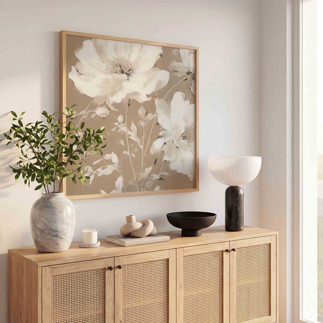 Bloemen op beige – vintage poster in vierkant formaat